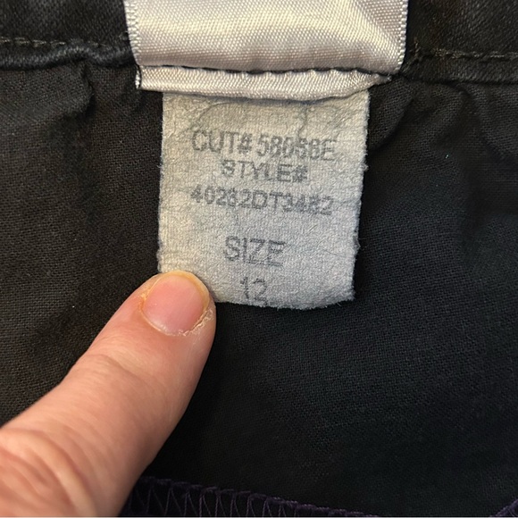 NYDJ Women's Black Jeans Bootcut with rhinestone on pockets size 12 - Picture 7 of 7